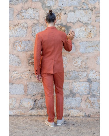 Pantalón de lino puro color terracota de corte sastre